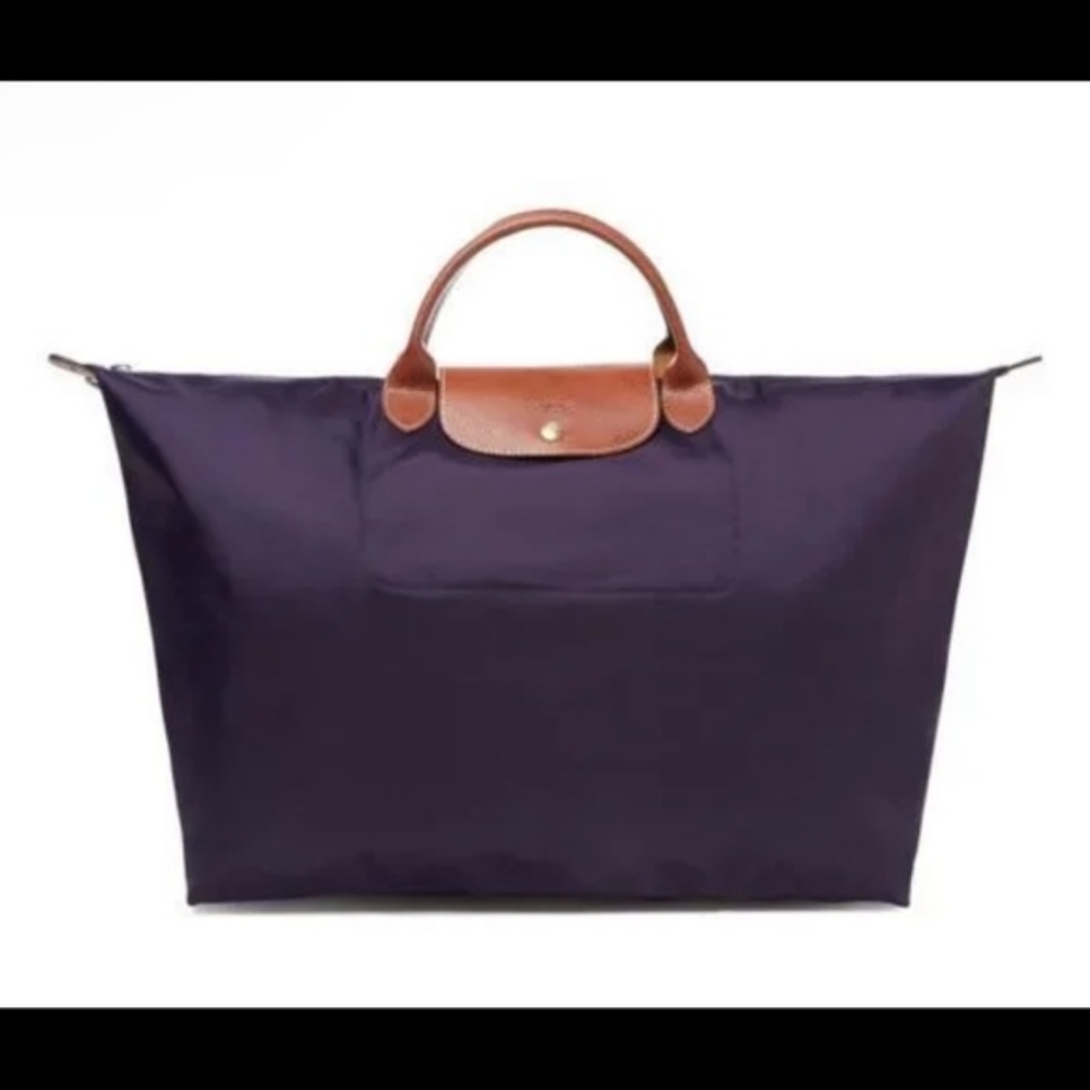 Longchamp XL le pilage travel tote bag authentic in purple